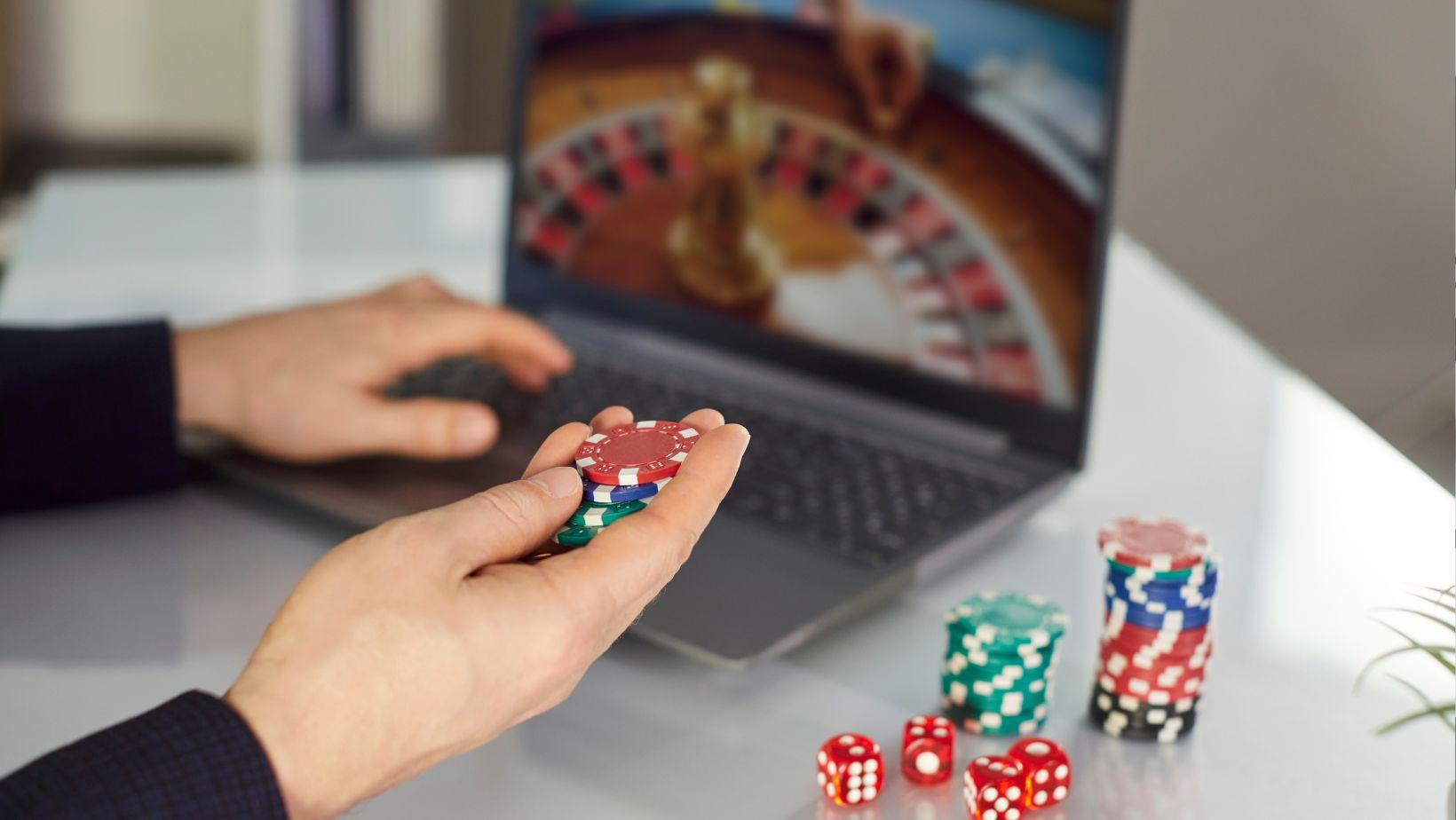 online casino loyalty programs, high-tier casino rewards, automated milestone system, casino loyalty points, online gambling VIP benefits, luxury casino loyalty, online casino player retention, casino reward system automation, premium online casino perks, gambling loyalty platform